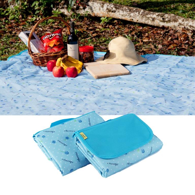 Aluminum Foil Foldable Waterproof Camping Blanket Picnic Beach Mat 300x300cm 