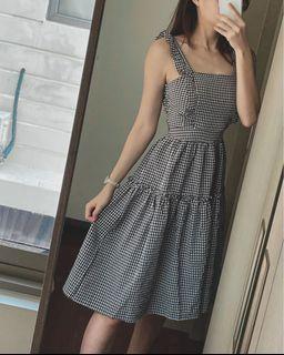 Gingham Strechable Back MIDI Dress