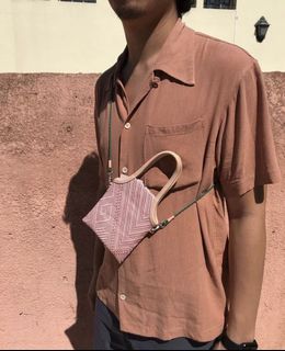 (Category: ) located in . Submitted by omascloset (Listing ID 1142702272, Image 1). Description: .
