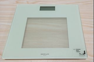 （分類：）位於 。 由 yu_abcde 提交（商品編號 1142854686，圖片 1）。簡介： 。