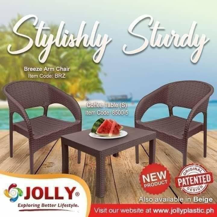 Jolly rattan online coffee table