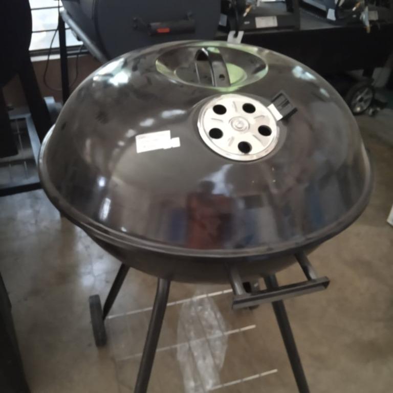 JUMBUCK GLOBE KETTLE BBQ, TV & Home Appliances, Kitchen Appliances, BBQ