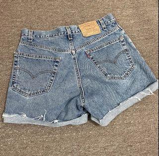 Levi’s  短褲