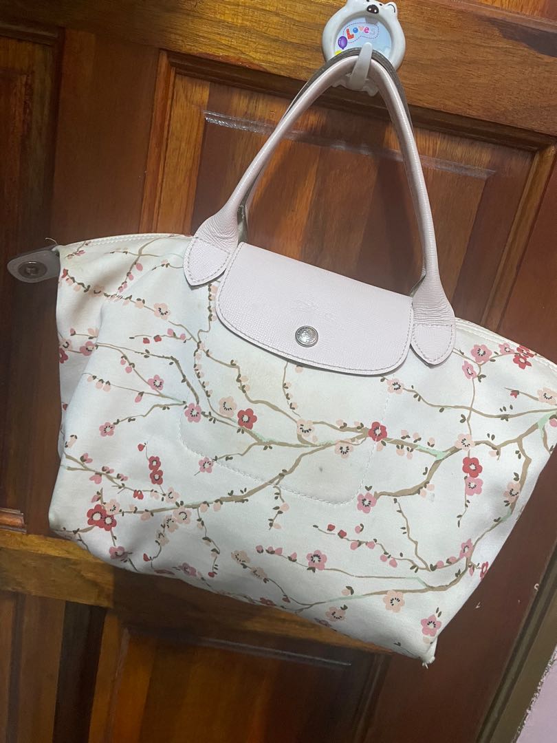 Longchamp sakura pink shop