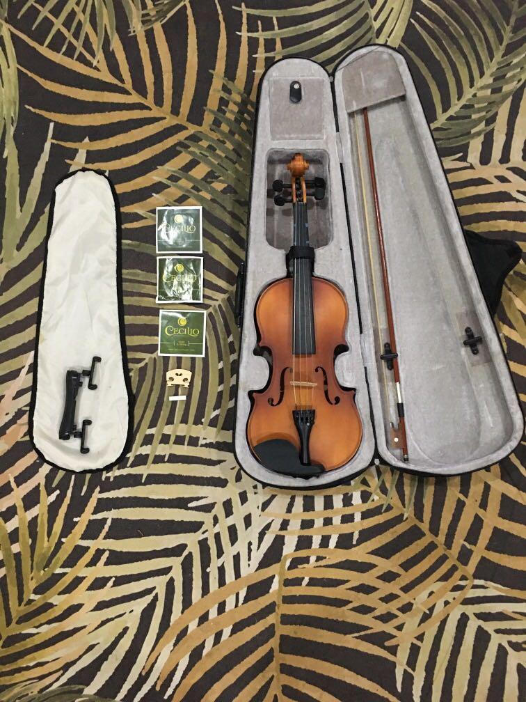 Mendini Violin 4 4 by Cecilio Hobbies Toys Music Media