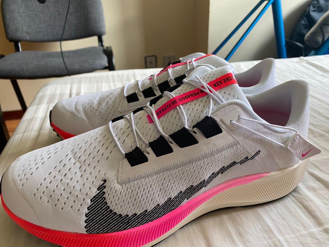 Nike Air Zoom Pegasus 38 FlyEase extra wide Men s Fashion