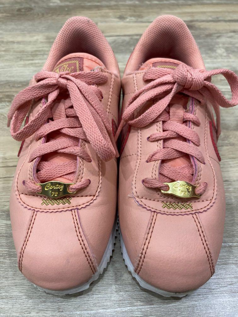 Girls hotsell nike 72