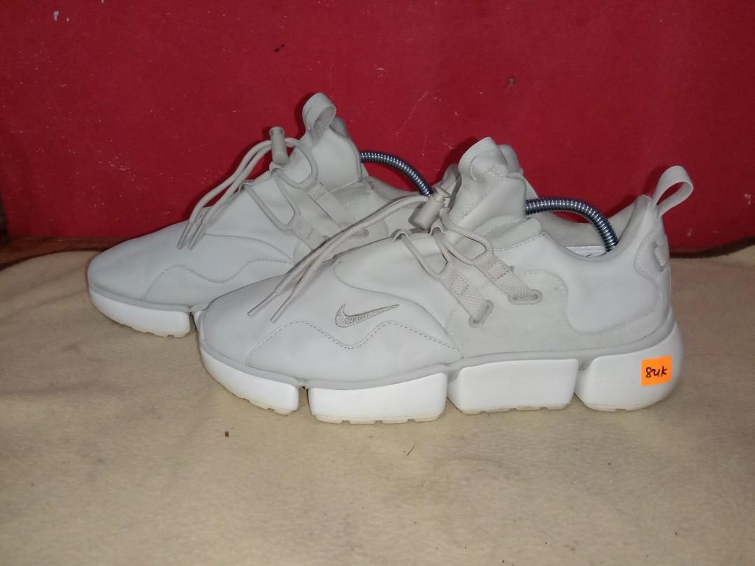 Nike pocket knife leather store