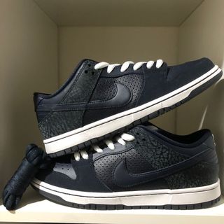 (Category: ) located in . Submitted by sneakersbizz (Listing ID 1142816984, Image 1). Description: .