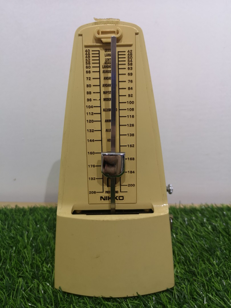 Nikko Standard Metronome (deffective), Audio, Other Audio Equipment on Carousell