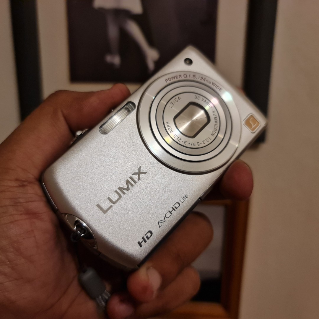 Panasonic LUMIX FX DMC-FX70-PPanasonic - デジタルカメラ