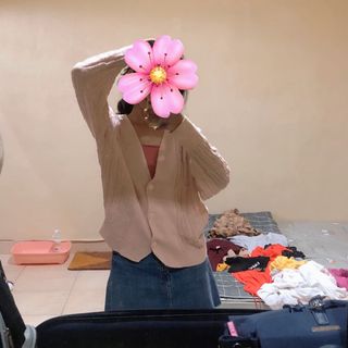 (Kategori: ) berada di . Dikirim oleh tyaspreloveddd (ID iklan 1142747407, Gambar 1). Deskripsi: .