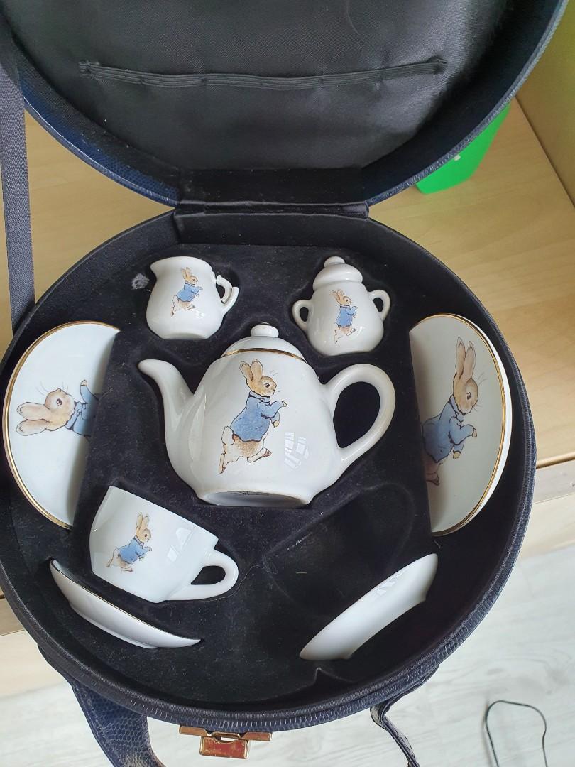 Mini porcelain tea set by Reutter Porzellan Peter Rabbit, Hobbies