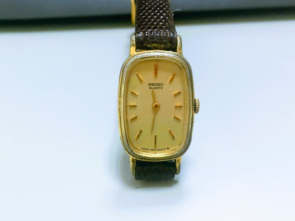 seiko 1320-5539 日本精工石英錶女錶良品, 名牌精品, 精品手錶在旋轉拍賣