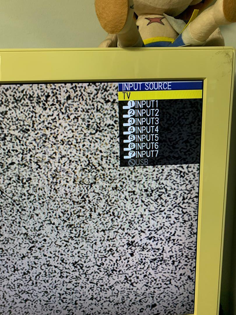 Sharp AQUOS TV 32 inch, TV & Home Appliances, TV & Entertainment, TV on