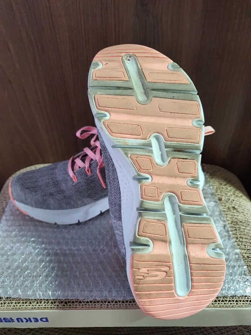 Lifestyle on sale sports skechers