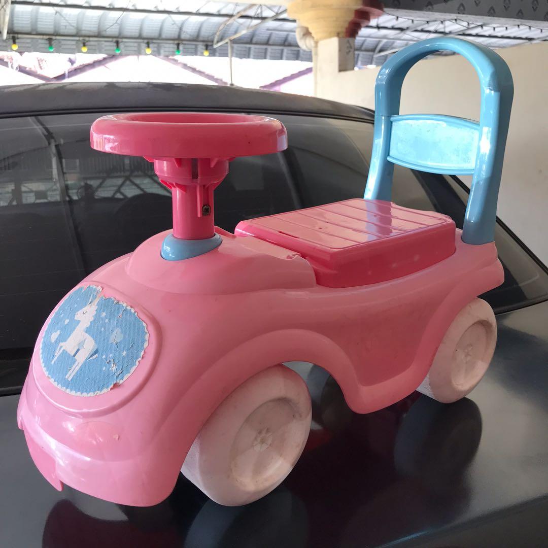 Unicorn 2025 push car