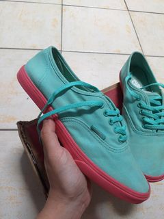 (Kategori: ) berada di . Dikirim oleh cacavirza_preloved (ID iklan 1142859341, Gambar 1). Deskripsi: .