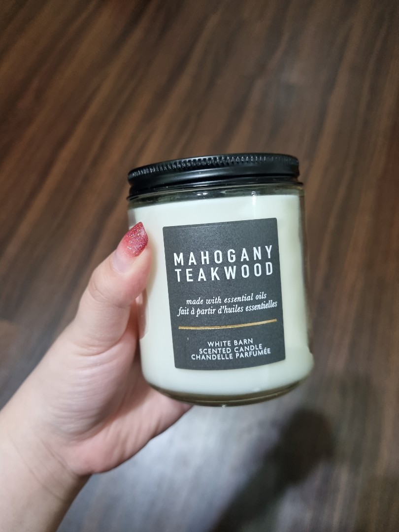 White Barn Mahogany Teakwood 1Wick Candle, Furniture & Home Living