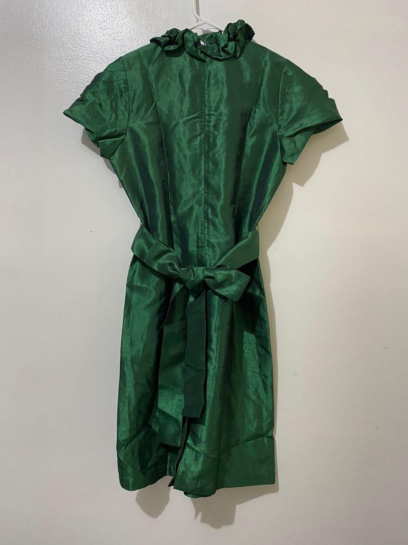 BCBL Green Dress (Category: Dresses) located in Quezon City. Submitted by declutterwithmina (Listing ID 1142992803, Image 2). Description: Mode of Payment: > BDO > GCash > COD Message me for queries! 😊.