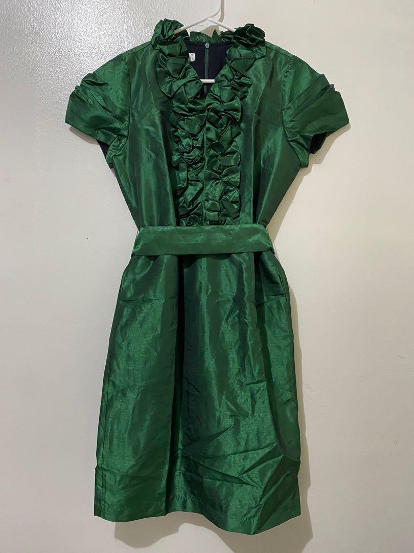 BCBL Green Dress (Category: Dresses) located in Quezon City. Submitted by declutterwithmina (Listing ID 1142992803, Image 1). Description: Mode of Payment: > BDO > GCash > COD Message me for queries! 😊.