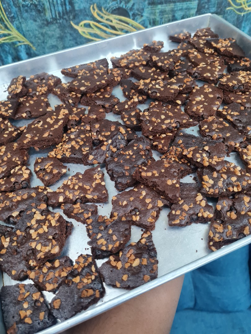 Brownie Brittles 250g, Food & Drinks, Homemade Bakes on Carousell