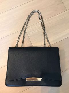 （分類：）位於 。 由 itsanouk 提交（商品編號 1142922586，圖片 1）。簡介： 。