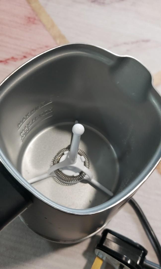 DELONGHI Milk Frother, TV & Home Appliances, Kitchen Appliances, Coffee