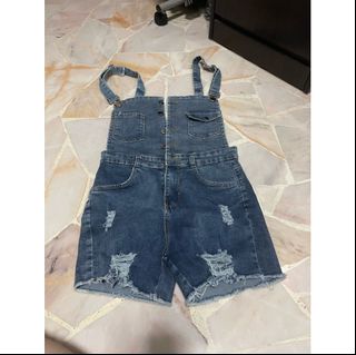 (Category: ) located in . Submitted by yunicex (Listing ID 1143026183, Image 1). Description: .