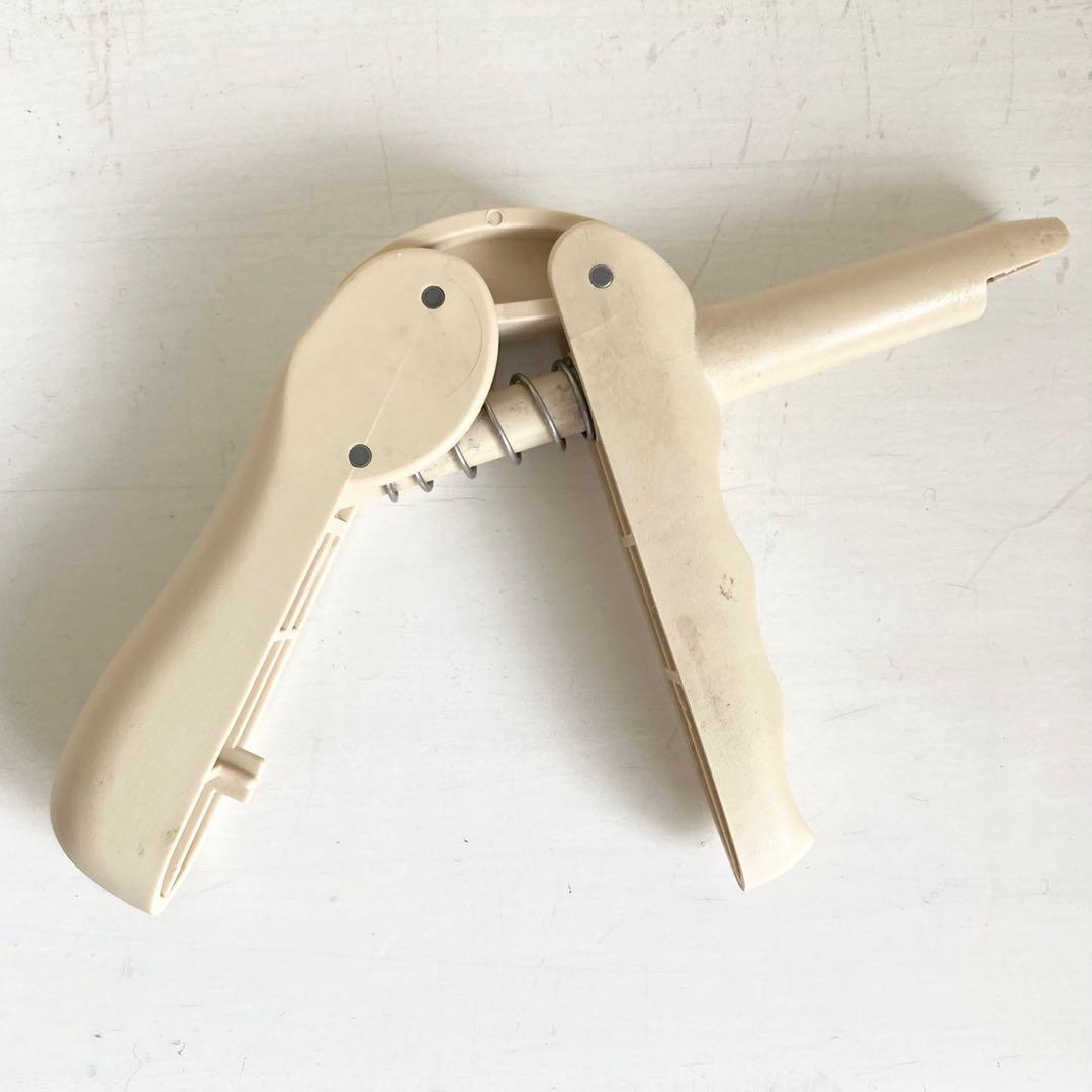 Dental composite gun, Health & Nutrition, Medical Supplies & Tools on Carousell