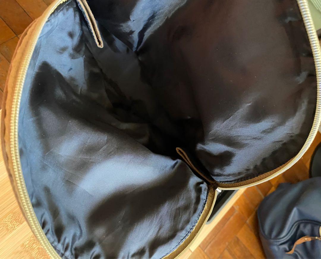 Felt Embroidered Backpack (Category: Backpacks) located in Antipolo. Submitted by mac189 (Listing ID 1142974319, Image 3). Description: .