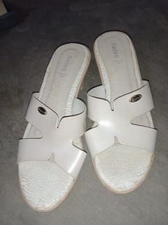 (Kategori: ) berada di . Dikirim oleh winale (ID iklan 1142978610, Gambar 1). Deskripsi: .