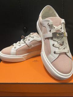 （分類：）位於 。 由 conniec326 提交（商品編號 1143029662，圖片 1）。簡介： 。