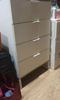 (Category: ) located in . Submitted by mr.straight (Listing ID 1142904331, Image 1). Description: .