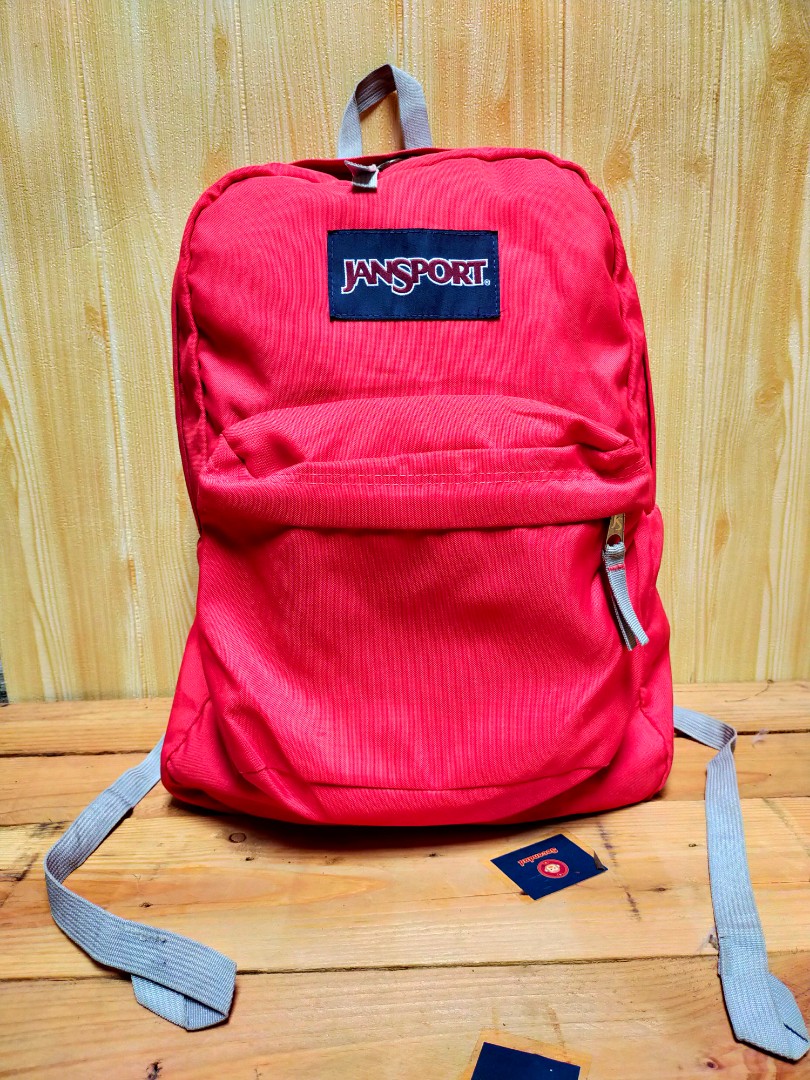 red jansport backpack