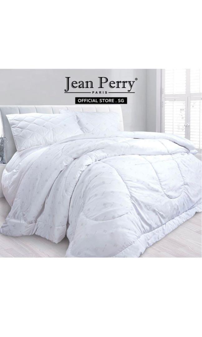 Jean perry continental quilt,duvet, Furniture & Home Living, Bedding