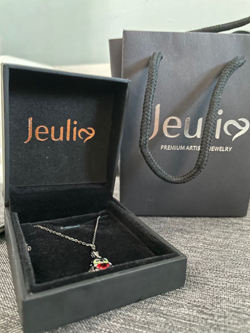 Jeulia jewelry shop store near me