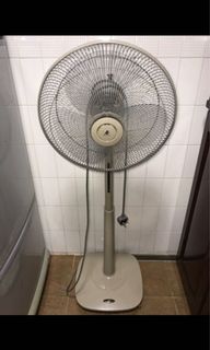 (Category: ) located in . Submitted by peh888 (Listing ID 1143023842, Image 1). Description: .