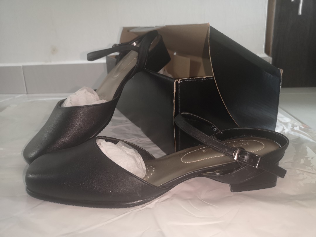 Flight sandal sales