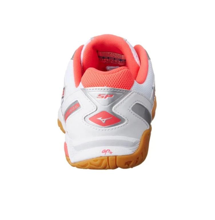 Mizuno Wave Medal x Carousell