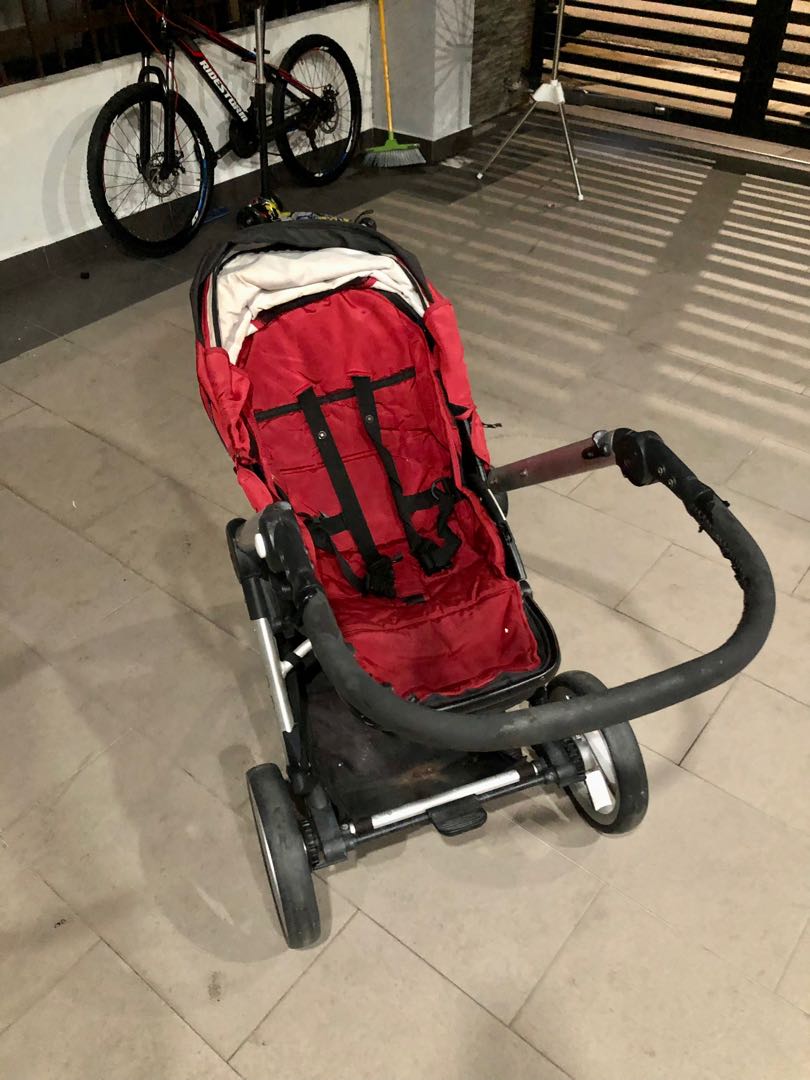 Mutsy double outlet stroller