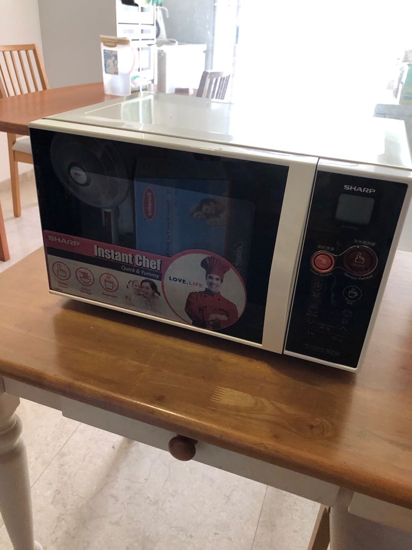 New Sharp Microwave Oven 22L, TV & Home Appliances, Kitchen Appliances