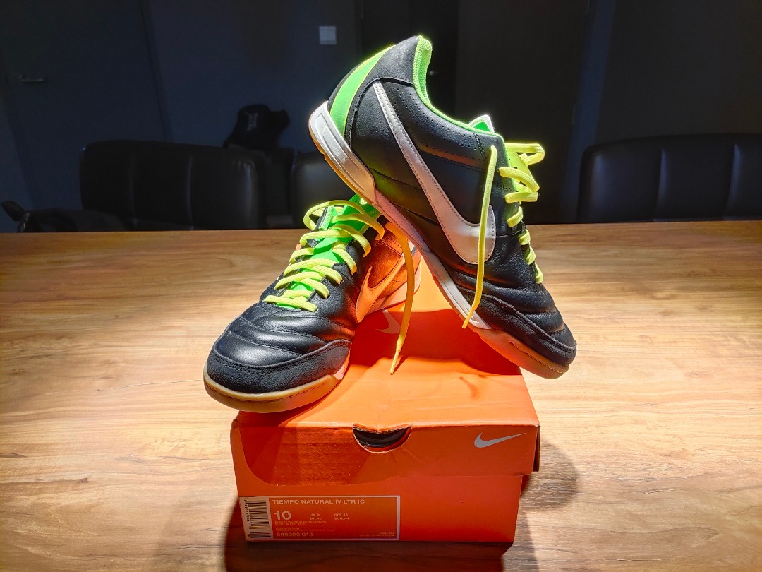 street soccer cleats