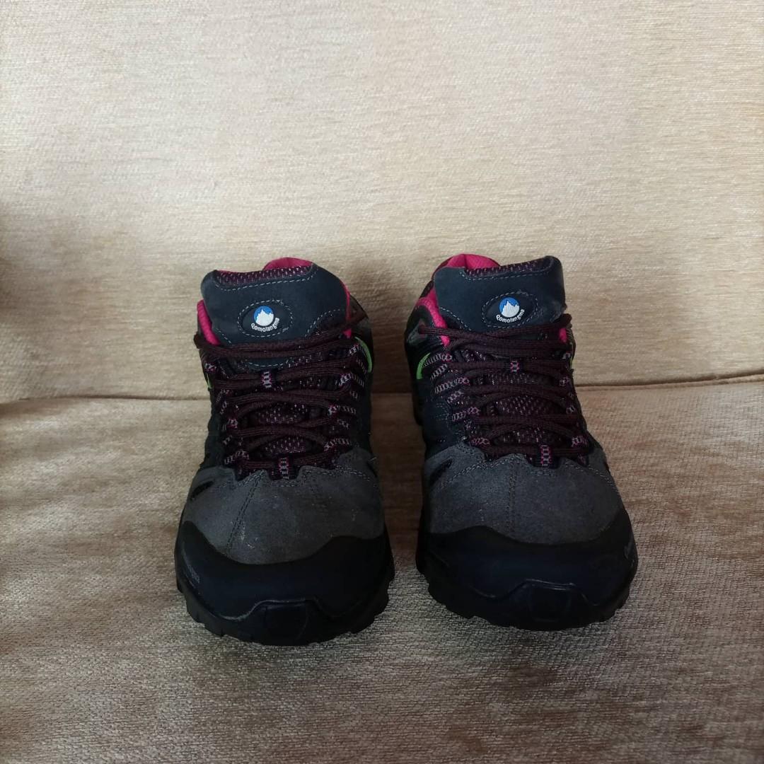 Qomolangma shoes discount