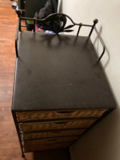 (Category: ) located in . Submitted by sharonm98 (Listing ID 1142908606, Image 1). Description: .