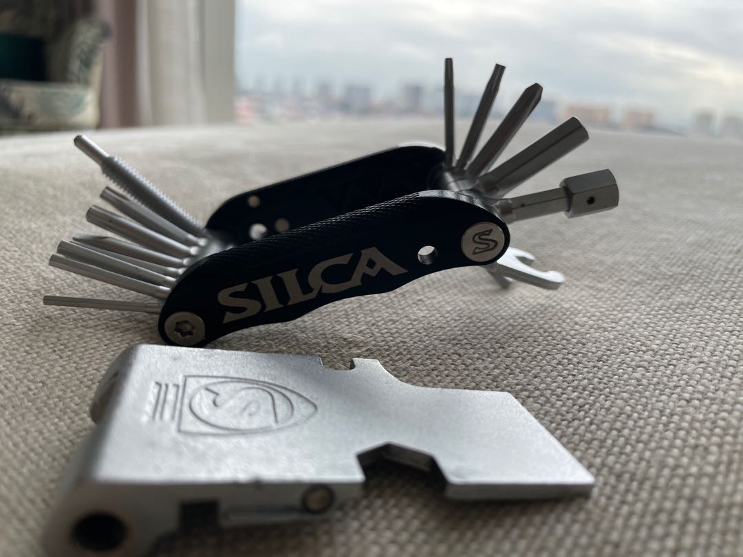 Silca bike pocket tool kit, Sports Equipment, Bicycles & Parts, Parts ...