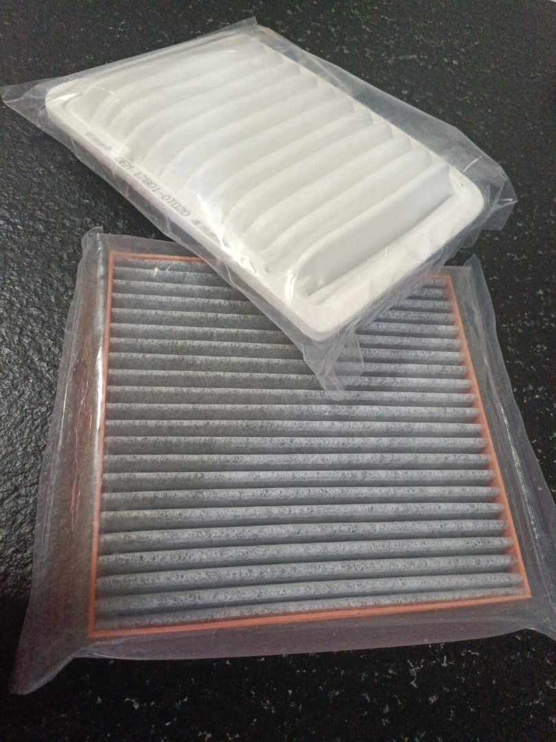 Toyota Engine Air Filter and Aircon Filter 1set, Car Accessories
