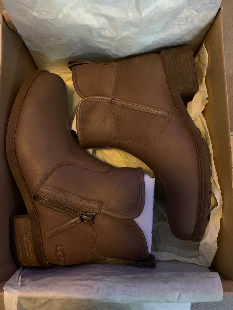 Ugg store lavelle camel