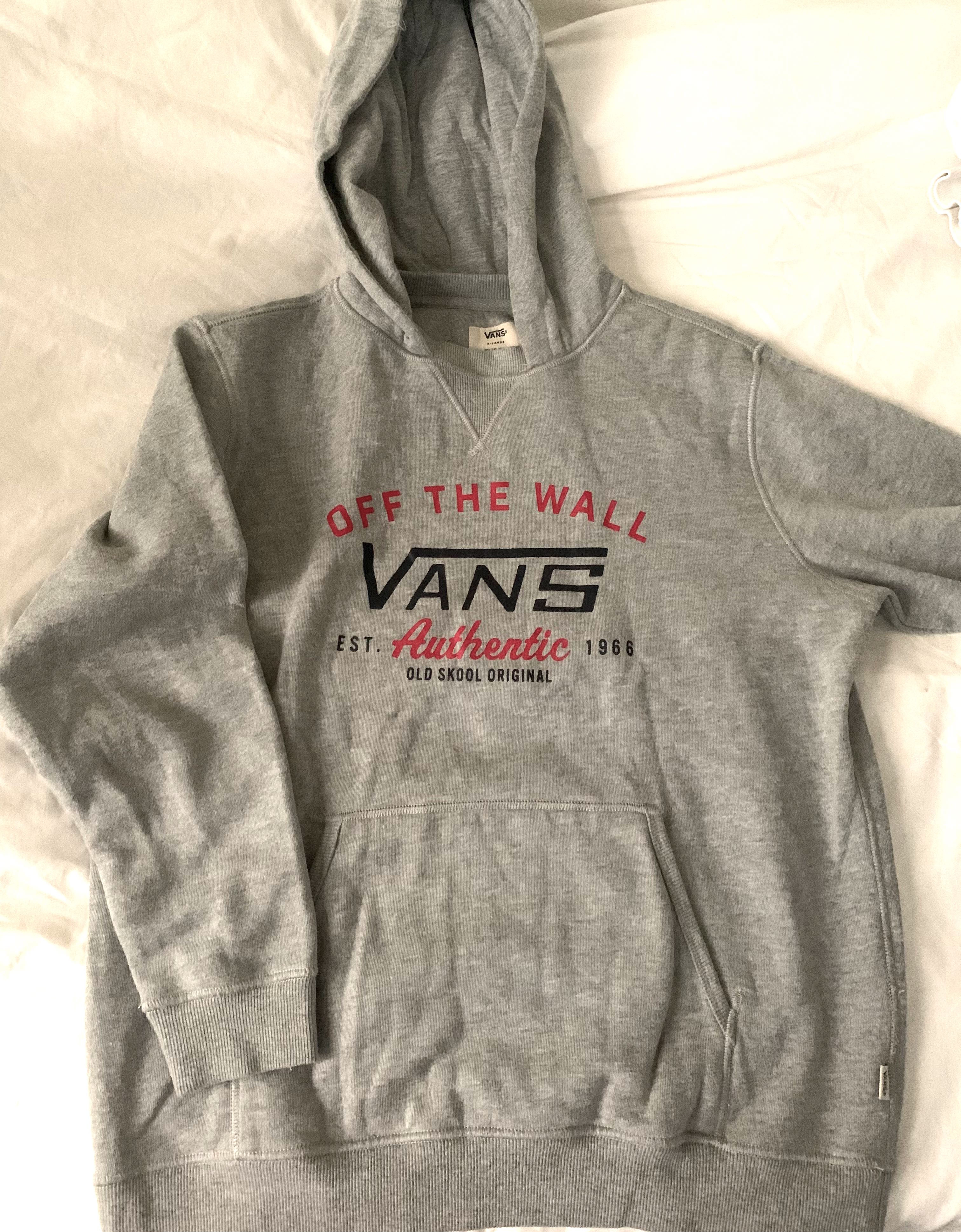 Vans gray hoodie, Men's Fashion, Tops 