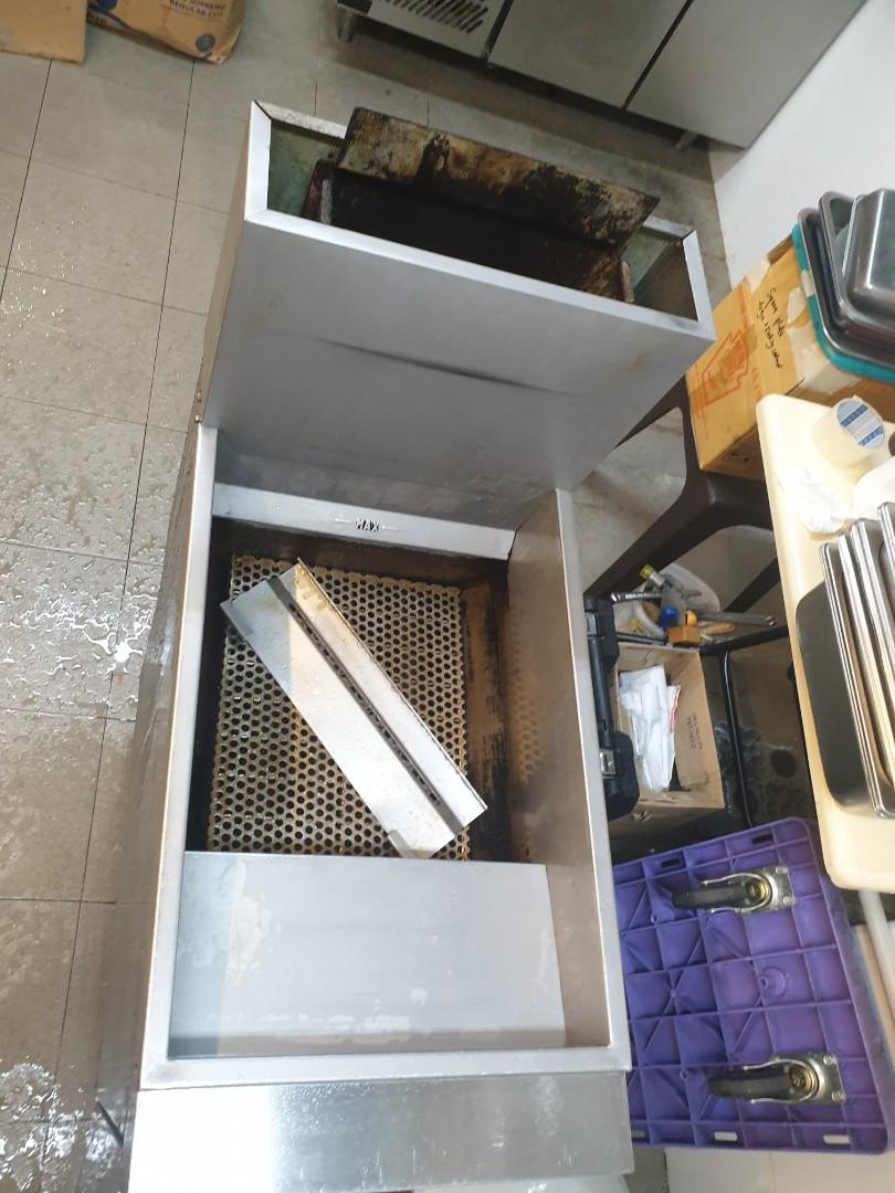 Vulcan deep fryer, TV & Home Appliances, Kitchen Appliances, Fryers on